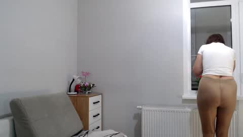 Della online show from 11, 1, 2025