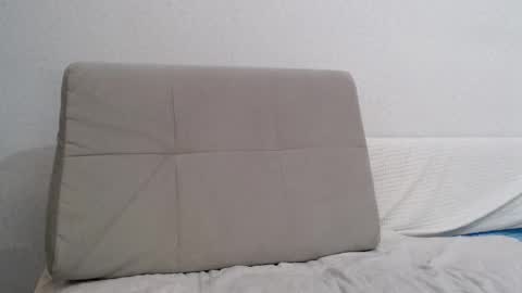 Della online show from 20, 1, 2025