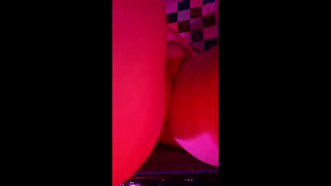 Snapshot of indegeniouscreature chatting on 11, 1, 2026 indegeniouscreature online show from 11, 1, 2026