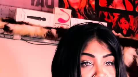 Snapshot of indian_dreamgirl chatting on 26, 10, 2025 Bella Ambrosia online show from 26, 10, 2025