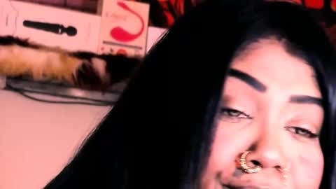 Snapshot of indian_dreamgirl chatting on 20, 11, 2025 Bella Ambrosia online show from 20, 11, 2025