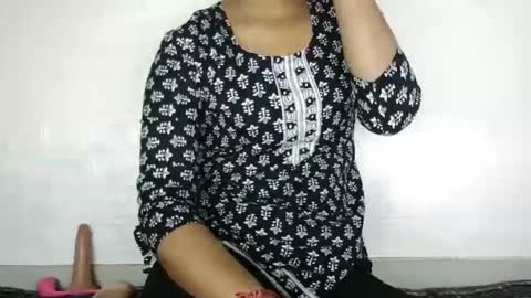 Snapshot of indian_saanvi chatting on 4, 7, 2026 Saanu online show from 4, 7, 2026