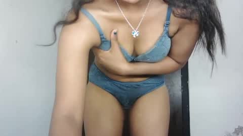 Snapshot of indian_saanvi chatting on 23, 7, 2026 Saanu online show from 23, 7, 2026