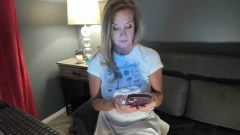 Snapshot of indianacooper chatting on 2, 1, 2025 IndianaCooper - Showtimes - Mon-Fri 12pm and 930PM CST SatSun 930pm CST online show from 2, 1, 2025