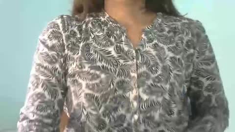 indiananu23 online show from 19, 2, 2025