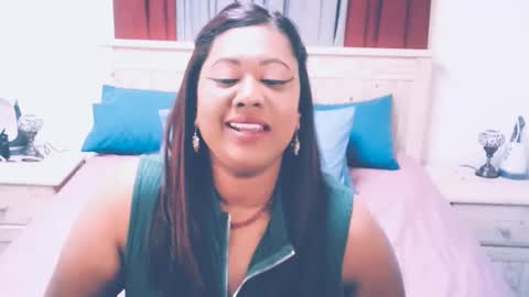 Snapshot of indianlust69 chatting on 27, 9, 2025 Amy online show from 27, 9, 2025