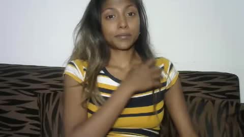 indianqtpie6 online show from 3, 12, 2024