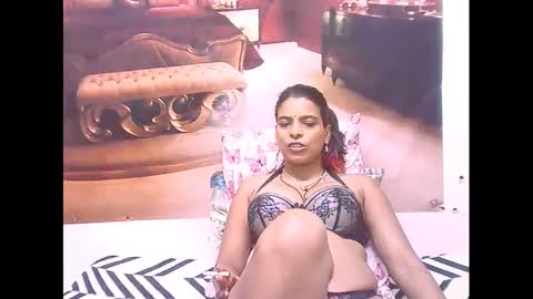 Snapshot of indiansexyass4u2luv chatting on 3, 3, 2025 indiansexyass4u2luv online show from 3, 3, 2025