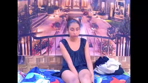 indiansexybutt4u2luv online show from 23, 4, 2026