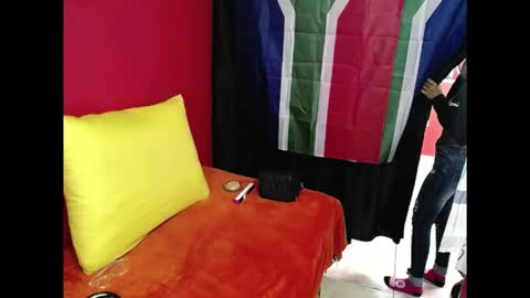 indianvixen07 online show from 24, 4, 2026