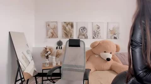 INDIGO online show from 12, 4, 2026