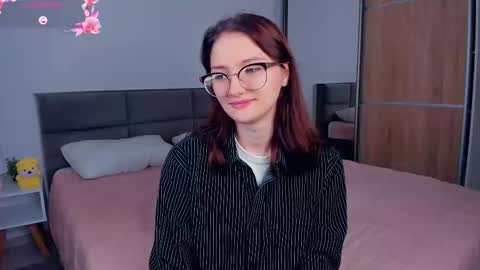 Kira online show from 16, 9, 2025