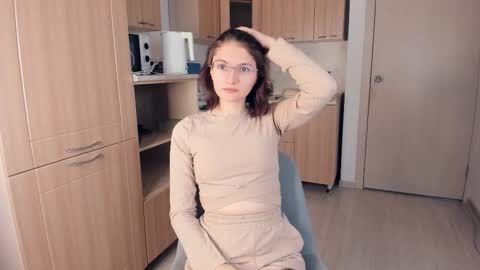 Kira online show from 13, 11, 2025