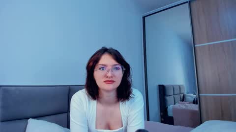 Kira online show from 24, 11, 2025