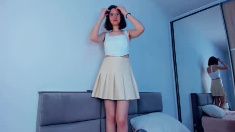 Kira online show from 25, 11, 2025