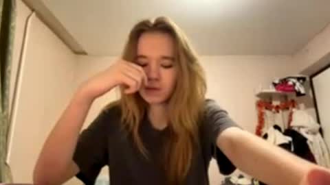 Snapshot of inespacheco chatting on 29, 3, 2026 Sofia online show from 29, 3, 2026