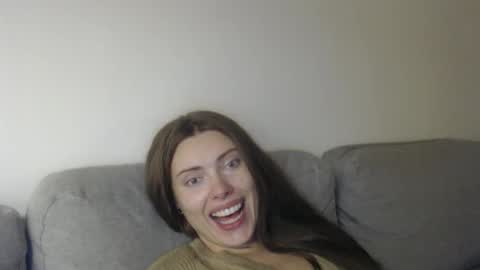 Sweet girl online show from 8, 11, 2025