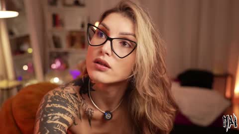 MAL ---  online show from 21, 2, 2026