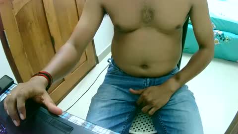 Inglorious Hairy Uncut online show from 30, 1, 2025