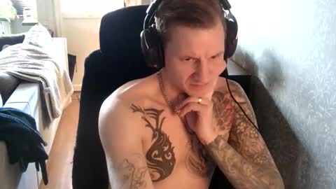inkedsweed69 online show from 12, 1, 2026