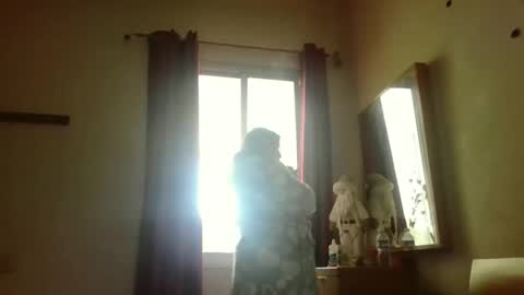 inna46_ online show from 22, 12, 2025