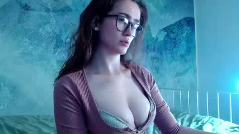 Lina online show from 15, 5, 2026