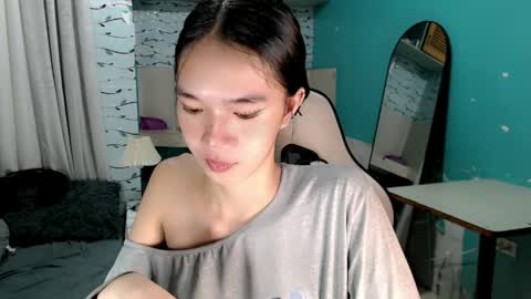 Snapshot of innocent_reign69 chatting on 12, 5, 2026 Reign online show from 12, 5, 2026