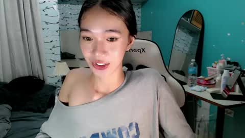Snapshot of innocent_reign69 chatting on 13, 5, 2026 Reign online show from 13, 5, 2026