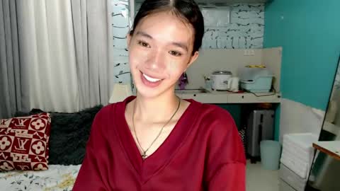 Snapshot of innocent_reign69 chatting on 31, 5, 2026 Reign online show from 31, 5, 2026