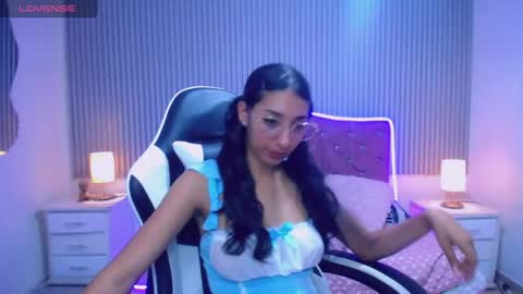 Snapshot of inocent_luna chatting on 30, 5, 2026 Luna moon online show from 30, 5, 2026