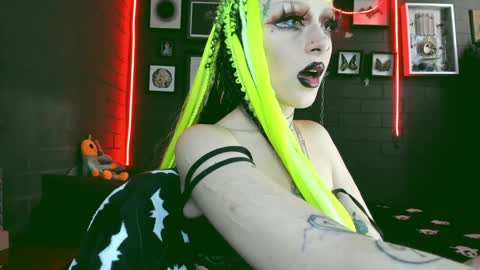   SANIA  online show from 21, 1, 2025