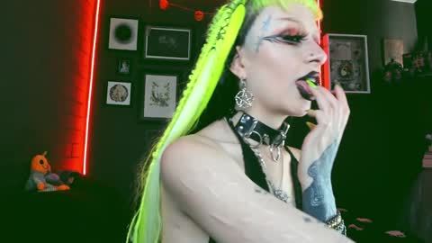   SANIA  online show from 4, 2, 2025