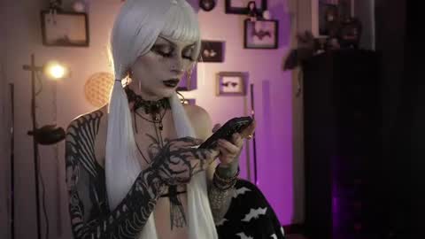 Snapshot of insania_999 chatting on 19, 7, 2026 SANIA online show from 19, 7, 2026