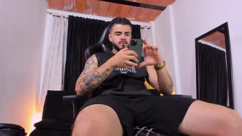 Brayan Chavez online show from 27, 4, 2026