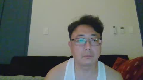 insuclee197641 online show from 4, 12, 2024