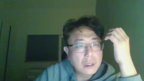 insuclee197641 online show from 5, 11, 2025