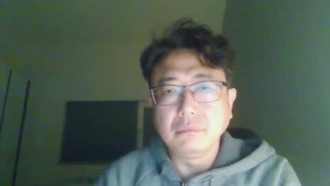 insuclee197641 online show from 8, 11, 2025