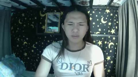 MAXINE online show from 2, 1, 2025