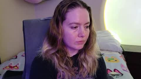 Faye online show from 30, 4, 2026