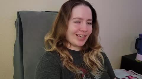 Faye online show from 20, 5, 2026