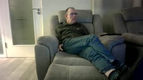 inthemood63 online show from 12, 1, 2026