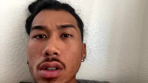 Snapshot of inyabitcch chatting on 22, 11, 2025 Raxton online show from 22, 11, 2025