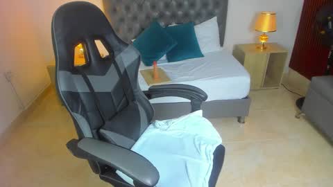 Irantzu online show from 29, 12, 2024