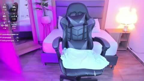 Irantzu online show from 5, 2, 2025