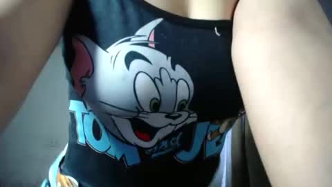 Snapshot of iris712 chatting on 9, 10, 2025 iris712 online show from 9, 10, 2025