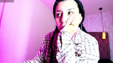 Snapshot of iris_77 chatting on 25, 11, 2025 iris_77 online show from 25, 11, 2025