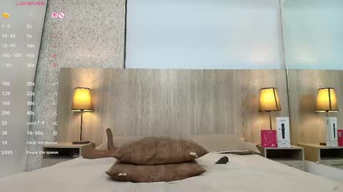 Iris online show from 28, 4, 2026