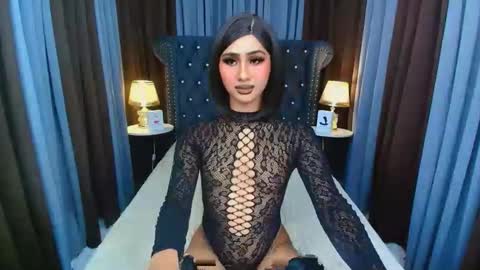 Iris online show from 10, 4, 2026