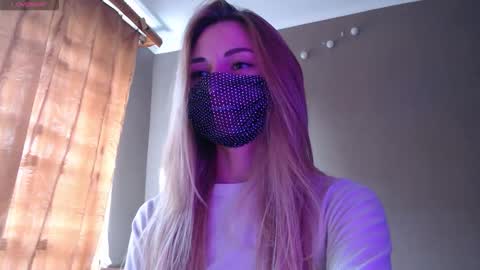 Lily online show from 10, 9, 2025