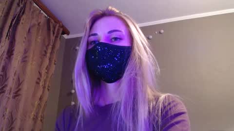 Lily online show from 12, 9, 2025